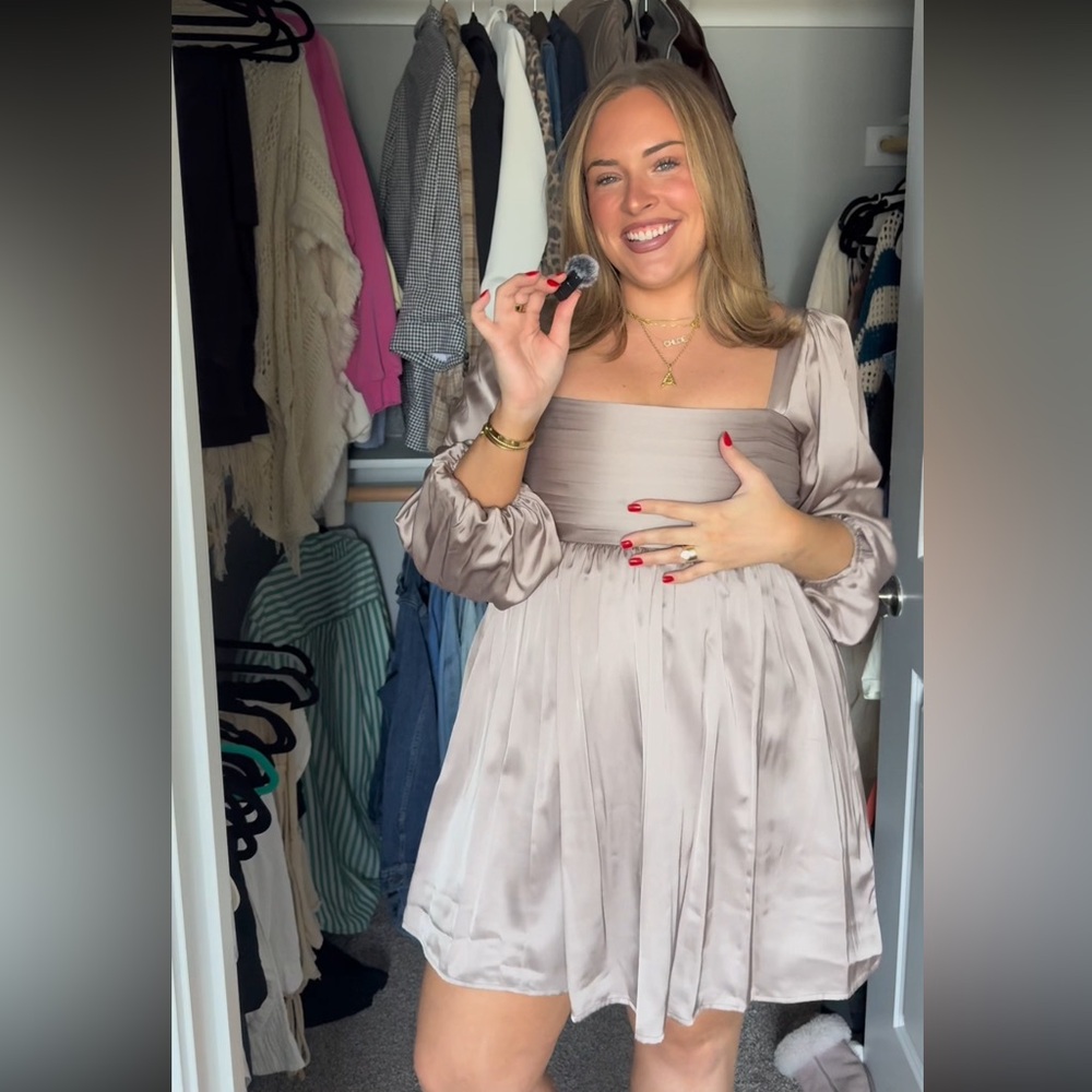Elegant Women's metallic Dress